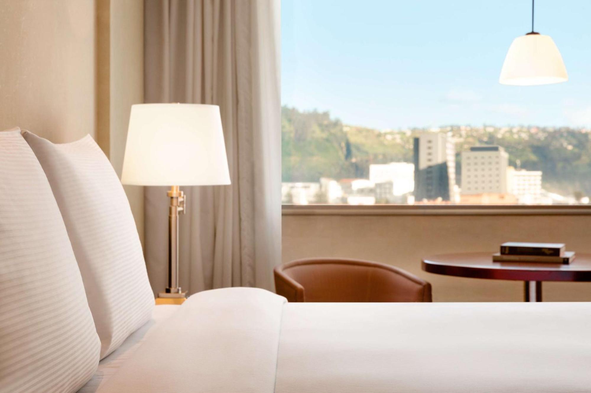 Hilton Colon Quito Hotel Εξωτερικό φωτογραφία