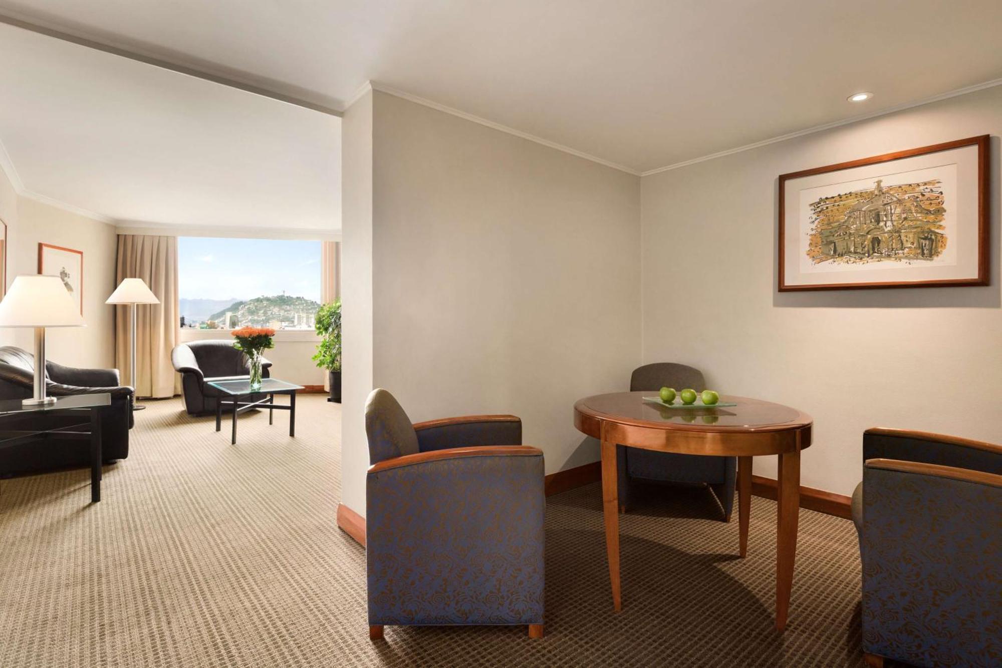 Hilton Colon Quito Hotel Εξωτερικό φωτογραφία